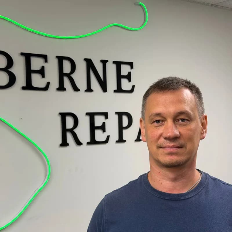 Aleks Doroshin — Senior Technician