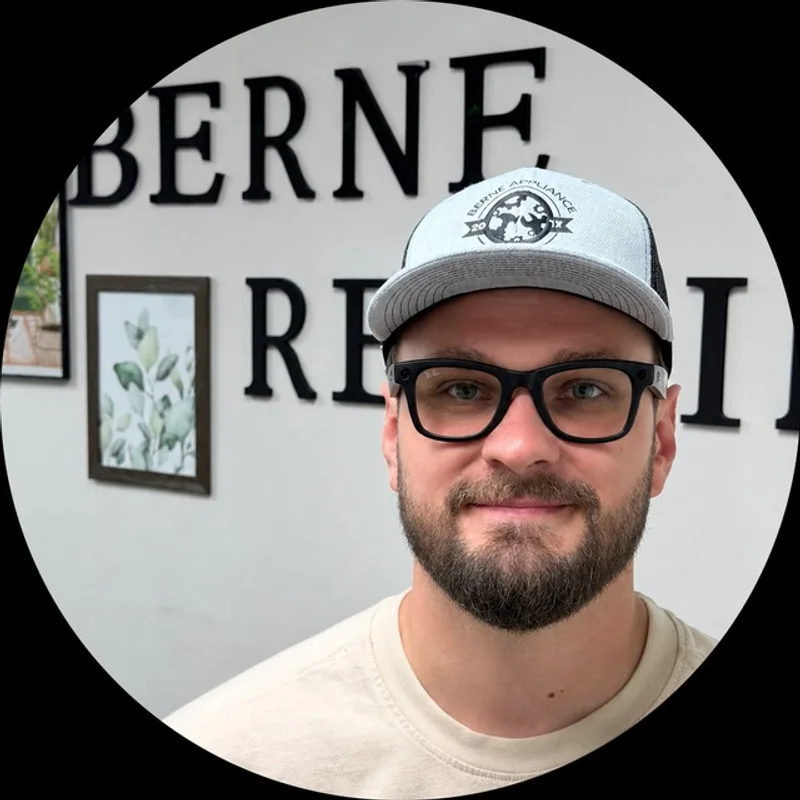 Mike — Sub-Zero Technician at Berne Appliance Repair, Sub-Zero · Wolf · Built-in refrigeration