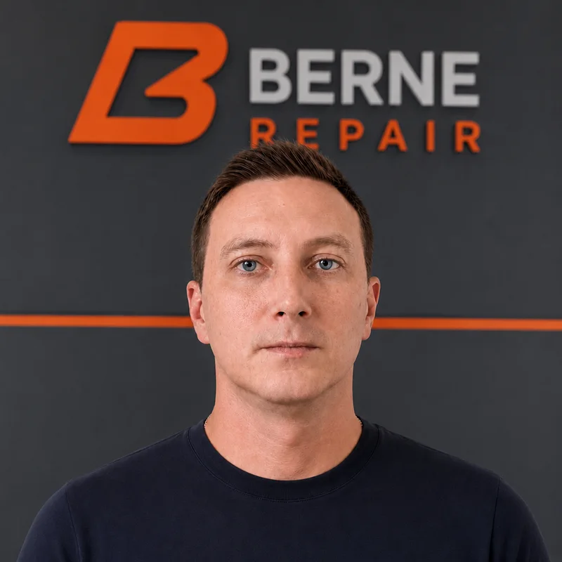 Vasyl Kruchkovskyi — Service Technician